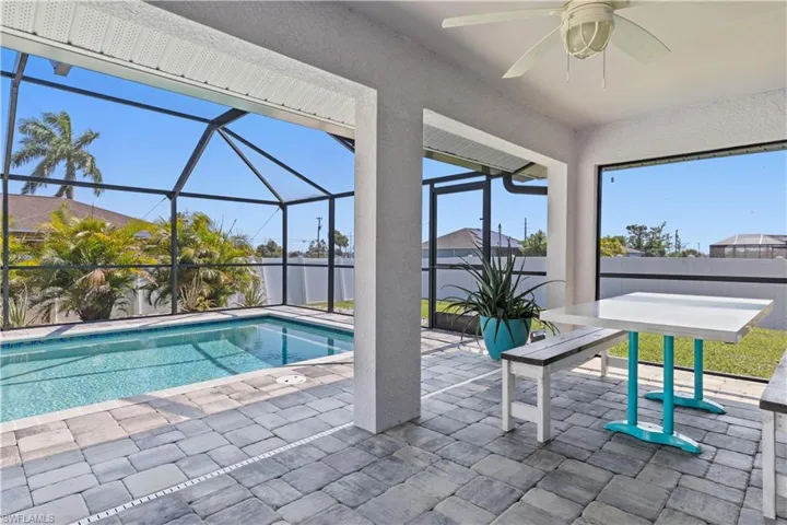 121 Nw 15th St, Cape Coral Fl 33993