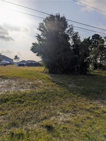 707 Nw 7th Pl, Cape Coral Fl 33993