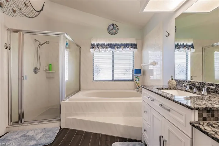 128 NW 13th  PL, Cape Coral, FL 33993