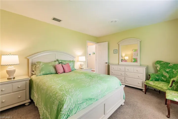 128 NW 13th  PL, Cape Coral, FL 33993