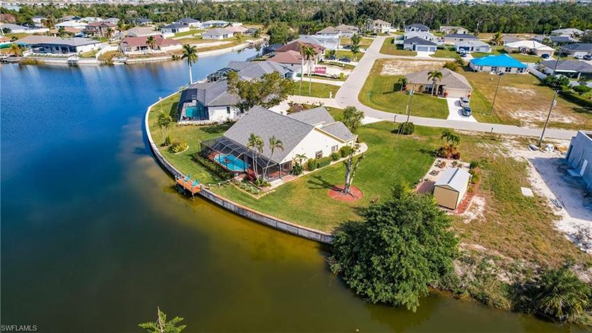128 NW 13th  PL, Cape Coral, FL 33993