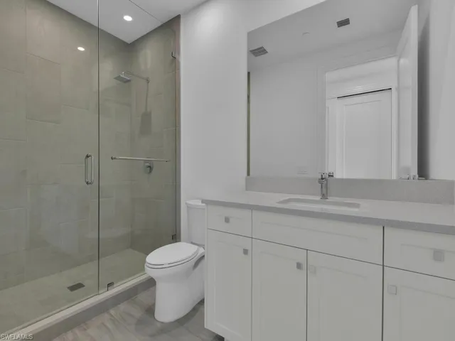 4810 Pelican Colony Blvd 304, Bonita Springs, Florida 34134