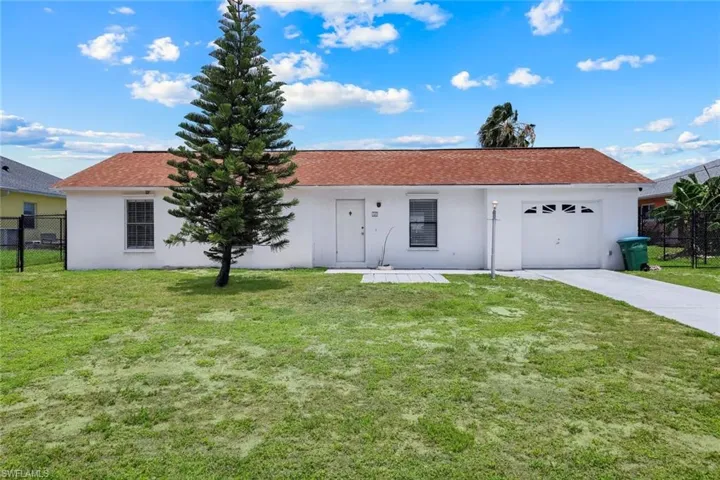1307 SW 43rd  LN, Cape Coral, FL 33914