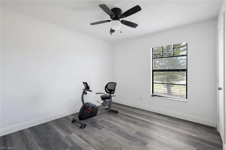 1307 SW 43rd  LN, Cape Coral, FL 33914