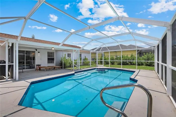 1307 SW 43rd  LN, Cape Coral, FL 33914