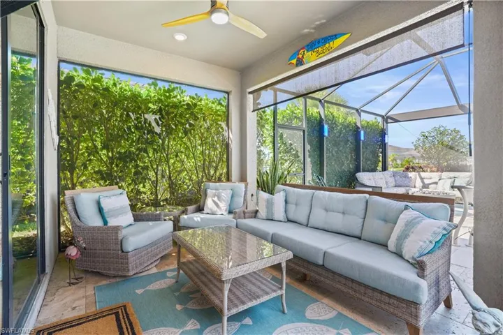 2077 Hamlin St, Naples, Florida 34120