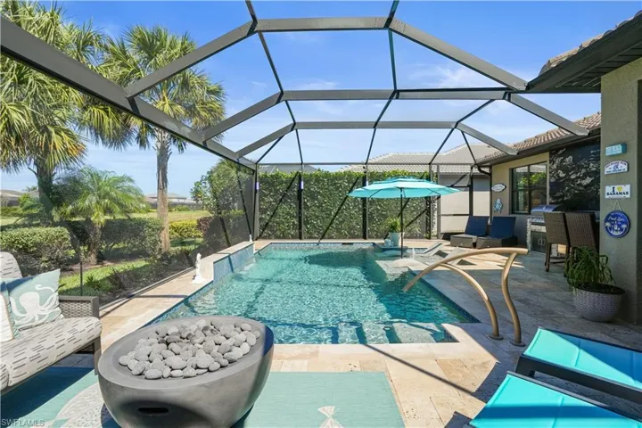 2077 Hamlin St, Naples, Florida 34120