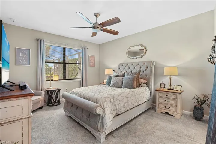 2077 Hamlin St, Naples, Florida 34120