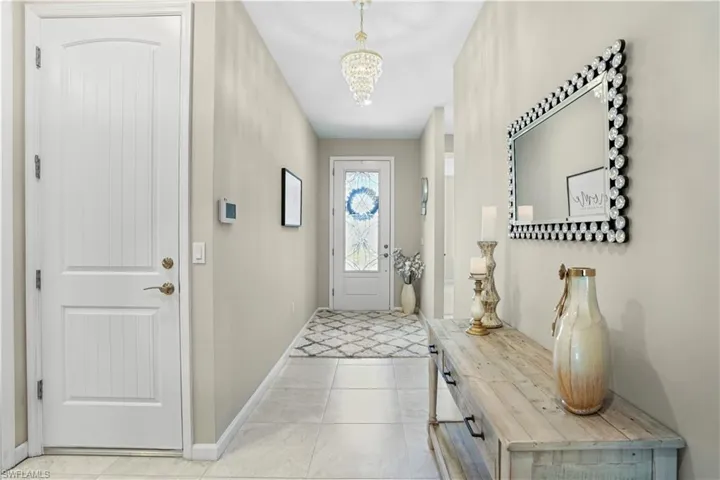 2077 Hamlin St, Naples, Florida 34120