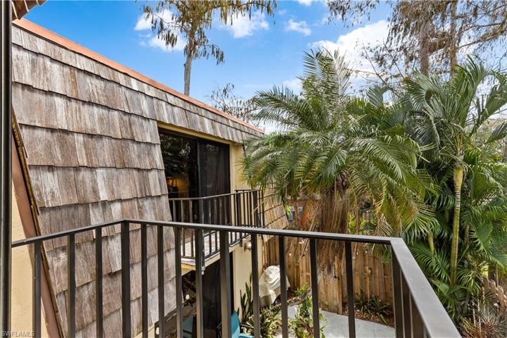 Guest bedroom overlooking courtyard. Perfect for summer parties.