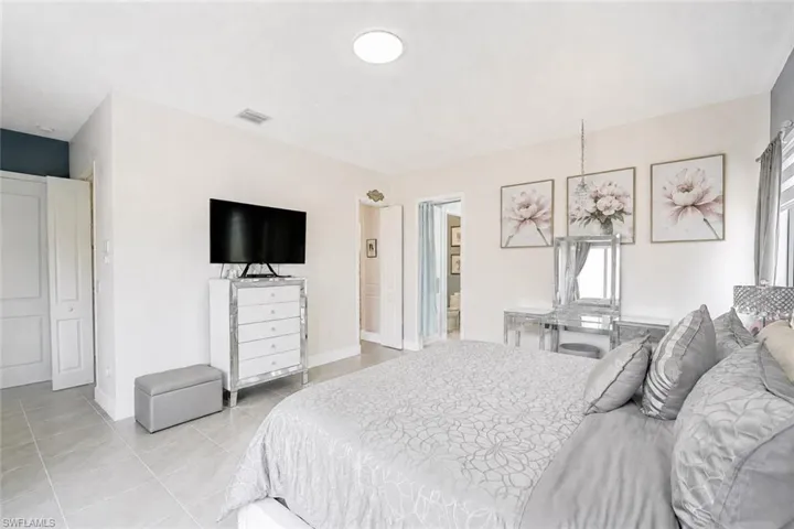 Expansive Floor plan with views