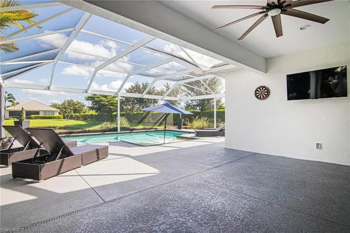 2705 Lambay Ct, Cape Coral, Florida 33991