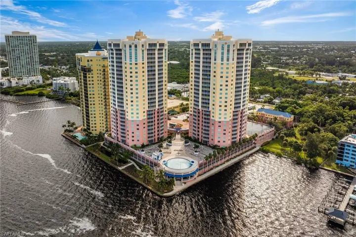 2743  1st  ST, Fort Myers, FL 33916