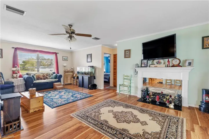 Family & Living Rooms