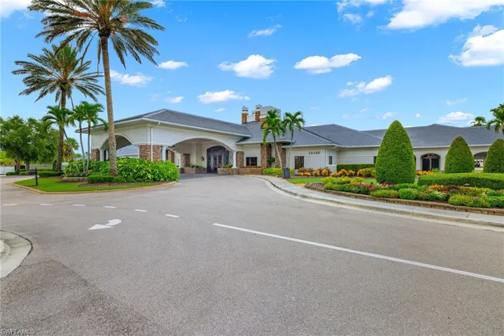 8067  Queen Palm  LN, Fort Myers, FL 33966