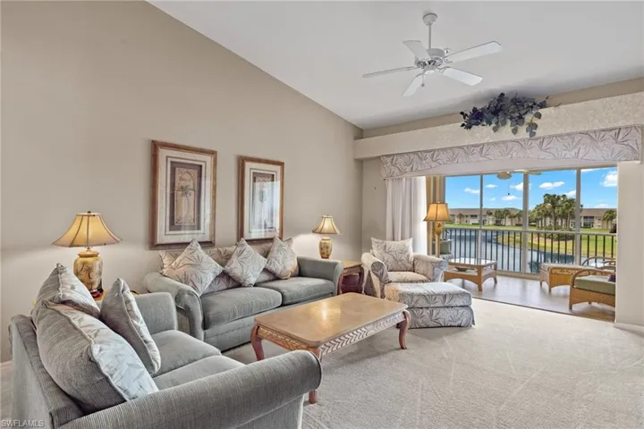 8067  Queen Palm  LN, Fort Myers, FL 33966