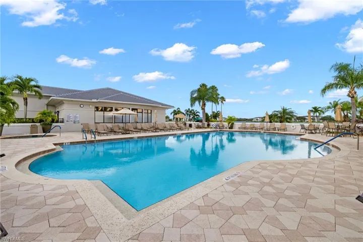 8067  Queen Palm  LN, Fort Myers, FL 33966