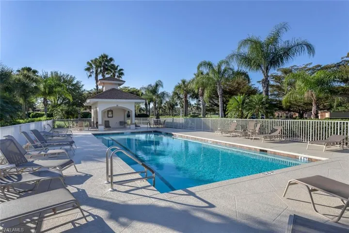 8067  Queen Palm  LN, Fort Myers, FL 33966