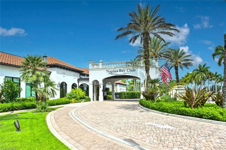 Naples Bay Club