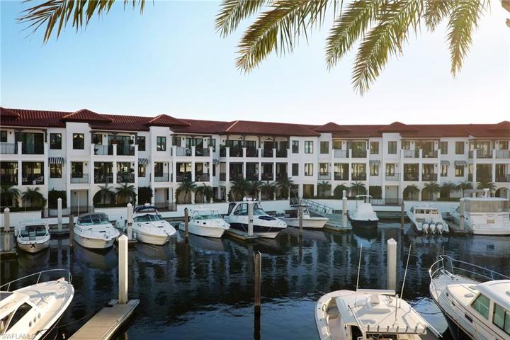1550  5th S AVE, Naples, FL 34102