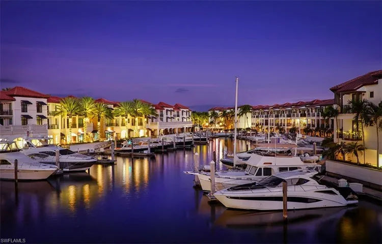 Naples Bay Resort main marina at night