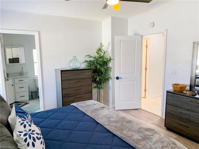 Primary Bed with en-suite