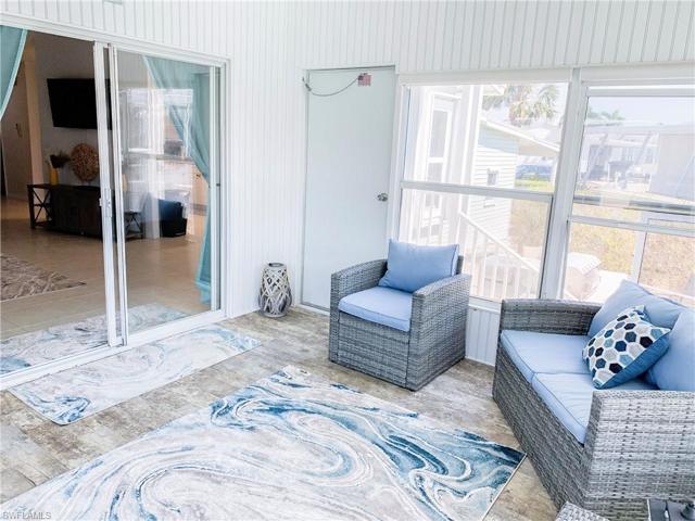 Rear Lanai