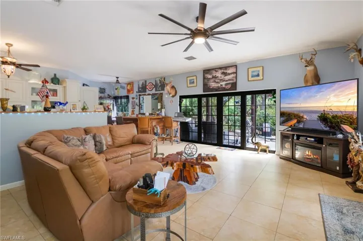 17611 Old Bayshore Rd, North Fort Myers, Florida 33917
