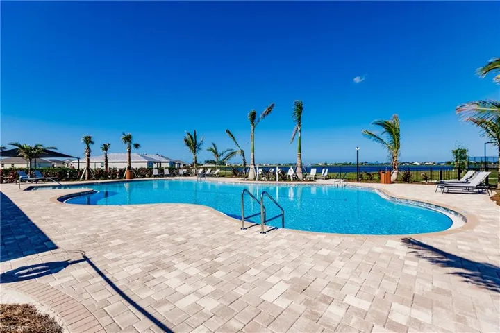 434 Spring Hill Lake Loop, Cape Coral Fl 33993