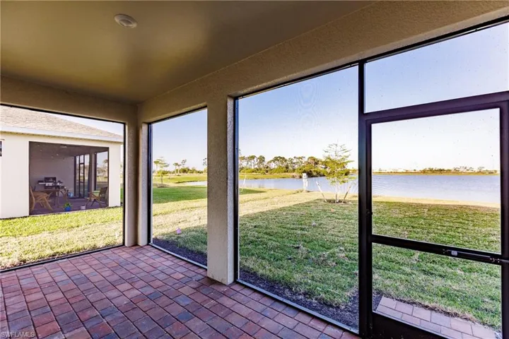 434 Spring Hill Lake Loop, Cape Coral Fl 33993