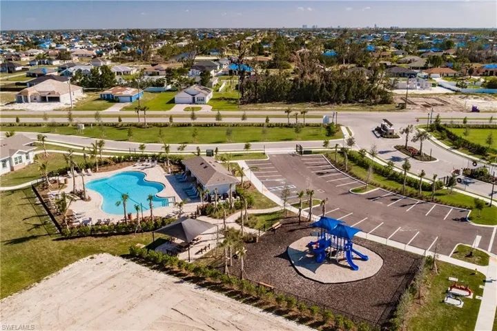 434 Spring Hill Lake Loop, Cape Coral Fl 33993