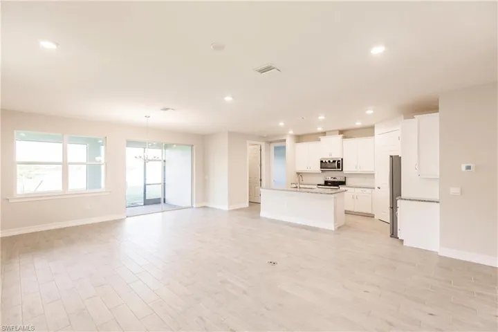 434 Spring Hill Lake Loop, Cape Coral Fl 33993