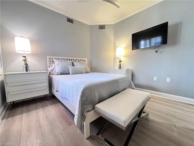 817 Regency Reserve Cir 3901, Naples, Florida 34119
