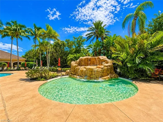 817 Regency Reserve Cir 3901, Naples, Florida 34119