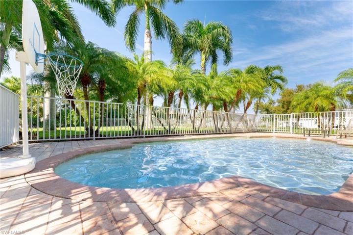 2181  Cape Heather  CIR, CAPE CORAL, FL 33991