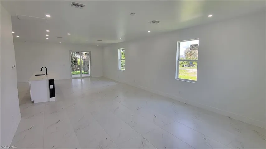 3504 41st St Sw, Lehigh Acres, Florida 33976