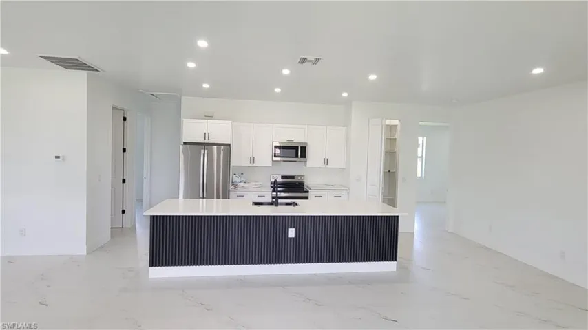 3504 41st St Sw, Lehigh Acres, Florida 33976