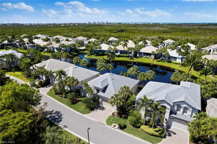 27013  Shell Ridge  CIR, Bonita Springs, FL 34134