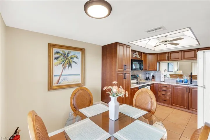 12150 Kelly Sands Way 625, Fort Myers, Florida 33908