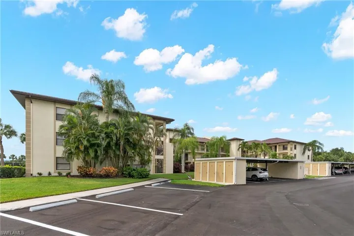 12150 Kelly Sands Way 625, Fort Myers, Florida 33908