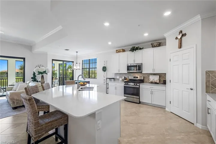 Island Kitchen with Natural Gas Range