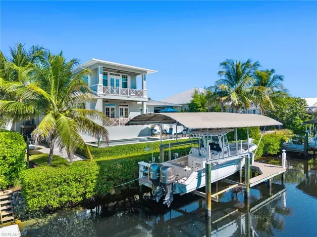 with 12,000 lb covered boat lift