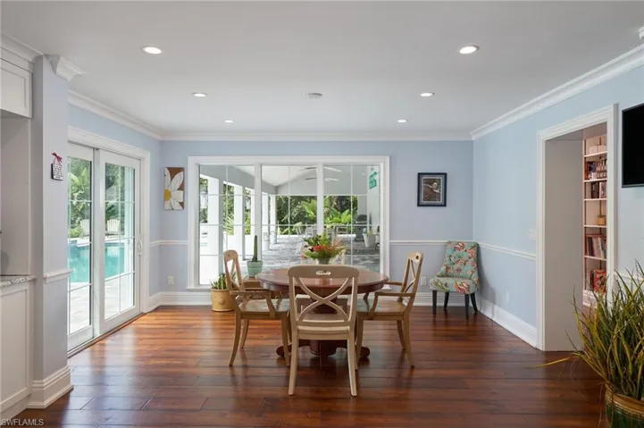 Breakfast Nook