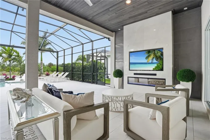 18902  Wildblue  BLVD, Fort Myers, FL 33913