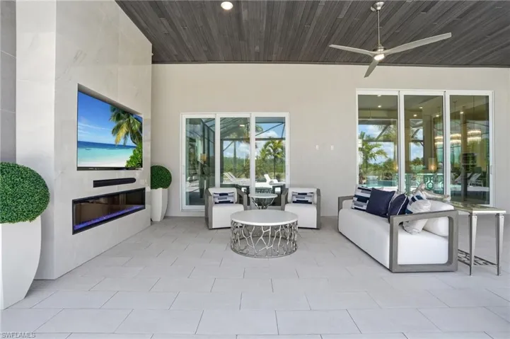 18902  Wildblue  BLVD, Fort Myers, FL 33913