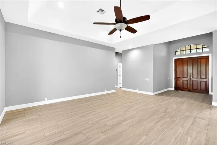 7214 Hendry Creek Dr, Fort Myers, Florida 33908