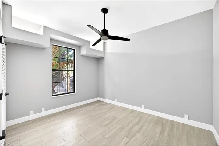 7214 Hendry Creek Dr, Fort Myers, Florida 33908