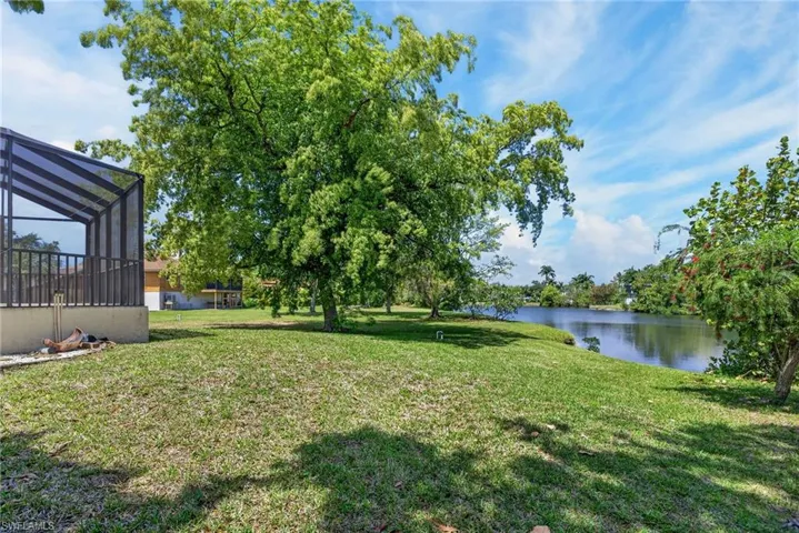 7214 Hendry Creek Dr, Fort Myers, Florida 33908