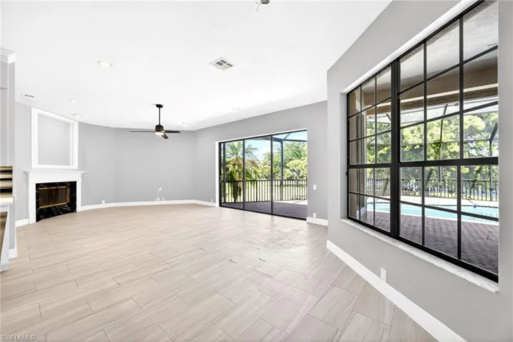 7214 Hendry Creek Dr, Fort Myers, Florida 33908