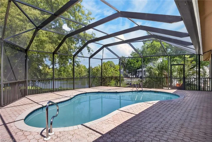 7214 Hendry Creek Dr, Fort Myers, Florida 33908